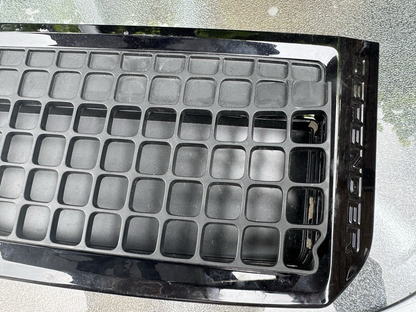 LAND ROVER DEFENDER L663 2020 ขึ้นไป ช่องลมแก้มหน้า ขวา L8B2-280B10