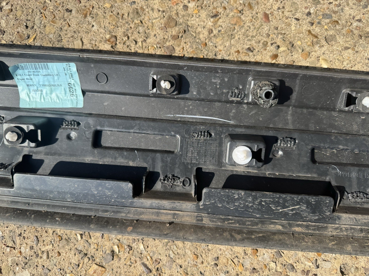 jaguar x761 front door cladding LH eiger grey 2014-23