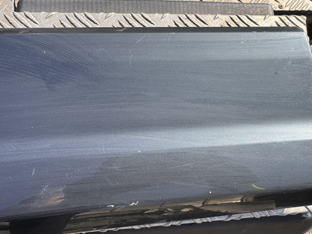 OEM AUDI S-LINE REAR RIGHT GREY LOWER DOOR MOULD 16-20 81A853970A