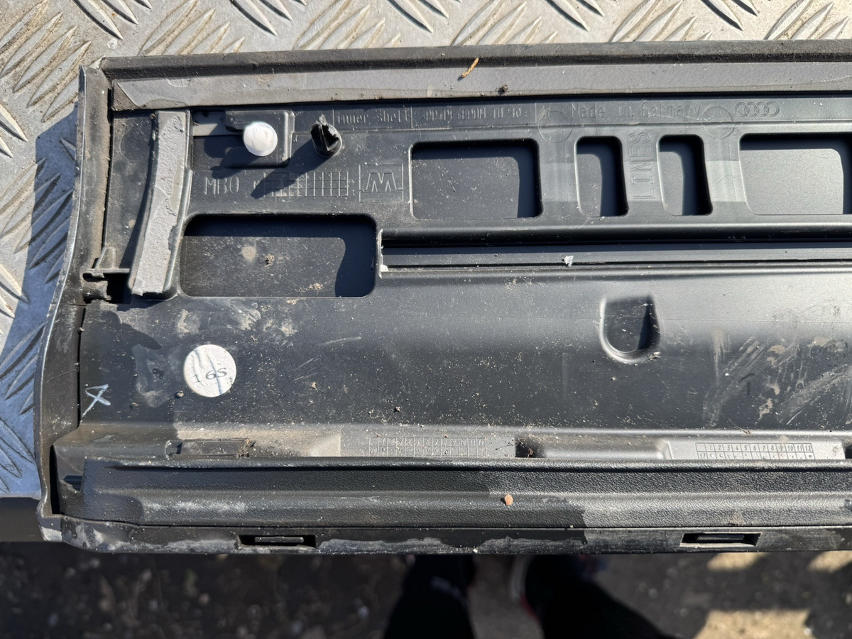 OEM AUDI S-LINE REAR RIGHT GREY LOWER DOOR MOULD 16-20 81A853970A