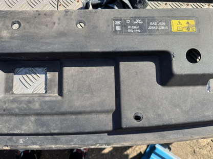 2024 LAND ROVER DEFENDER L663 TOP SLAM PANEL COVER L8B2-8A100-A 3.0 DIESEL