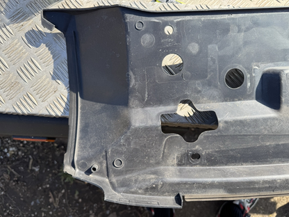 2024 LAND ROVER DEFENDER L663 TOP SLAM PANEL COVER L8B2-8A100-A 3.0 DIESEL