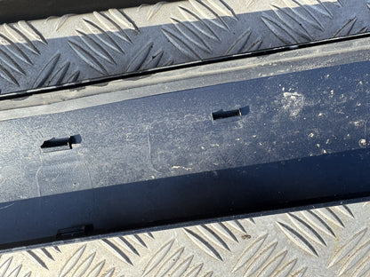 2022-24 RANGE ROVER SPORT L461 A PILLAR WINDSCREEN EXTERIOR TRIM PASSENGER LEFT