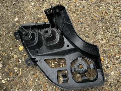BMW 1 SERIES F40 2019-2021 RIGHT REAR BUMPER MOUNT 51127461398