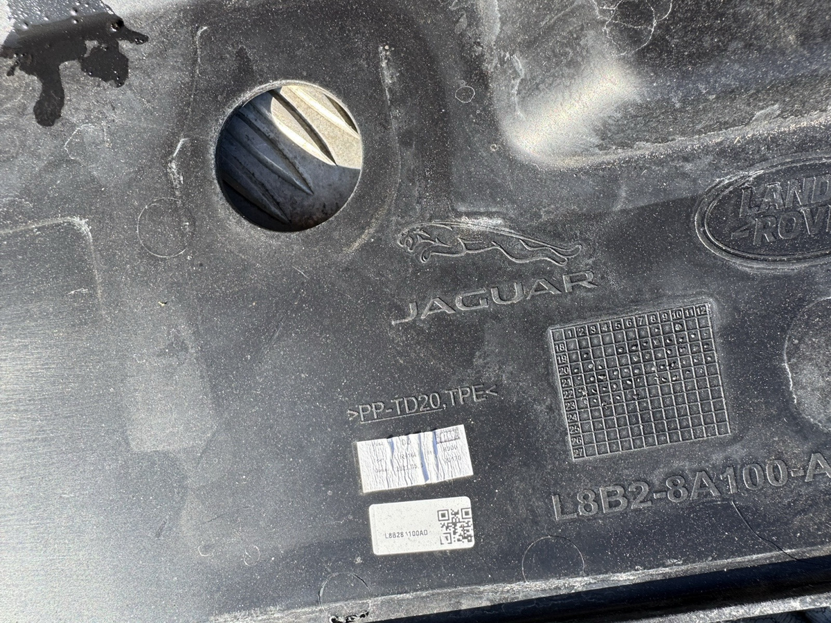 2024 LAND ROVER DEFENDER L663 TOP SLAM PANEL COVER L8B2-8A100-A 3.0 DIESEL