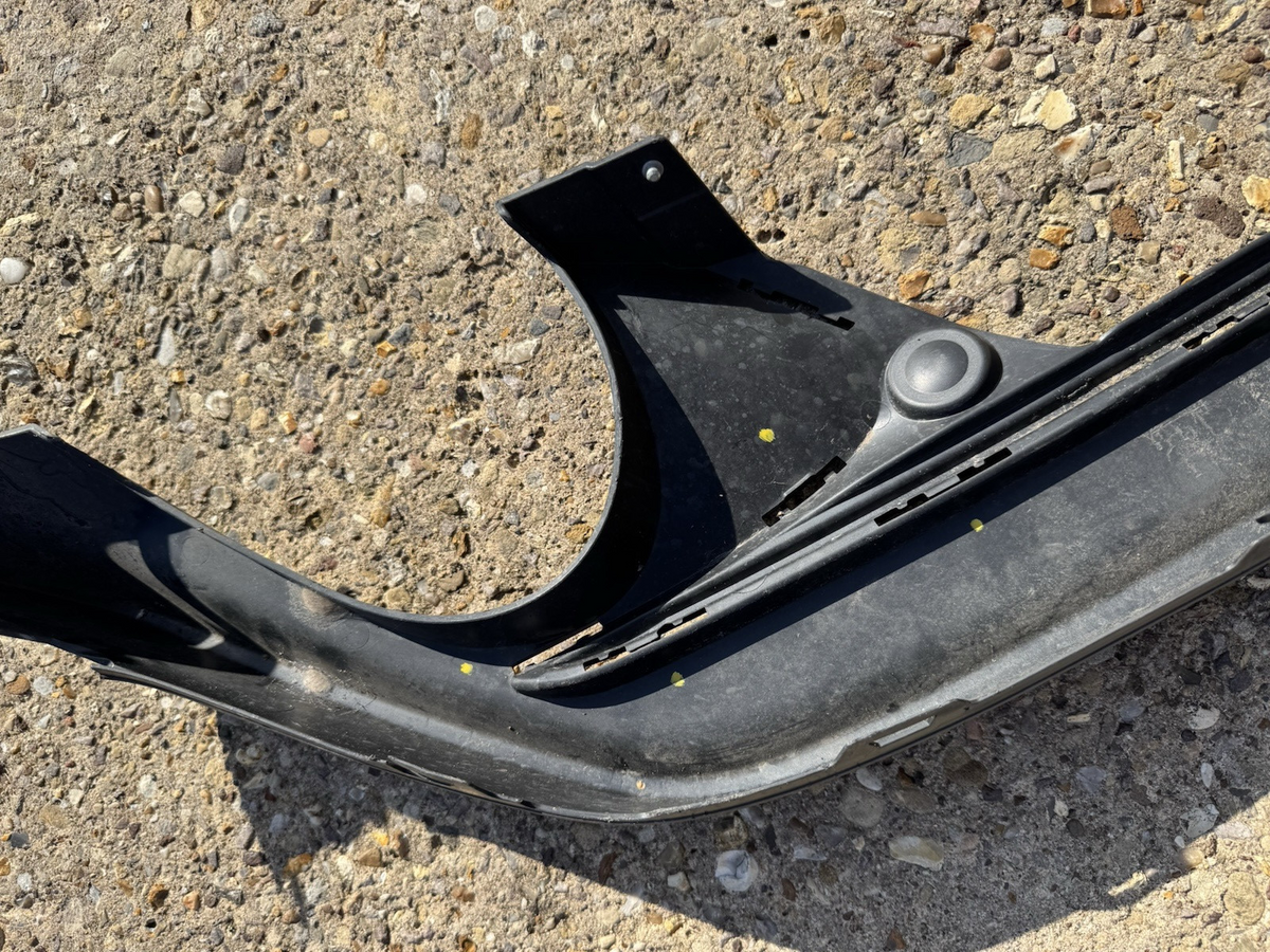 GENUINE FORD FOCUS ESTATE 2018-2022 ST-LINE REAR BUMPER LOWER DIFFUSER SKIRT