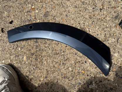 GENUINE Volvo XC60 Front Left Wheel Arch 31650202