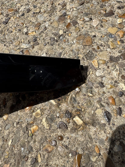 DAMAGED  R8D2-13404-A LR Range Rover Evoque L551 (2024) Right Rear Outer Light