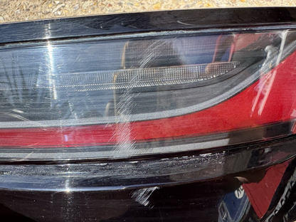 DAMAGED  R8D2-13404-A LR Range Rover Evoque L551 (2024) Right Rear Outer Light