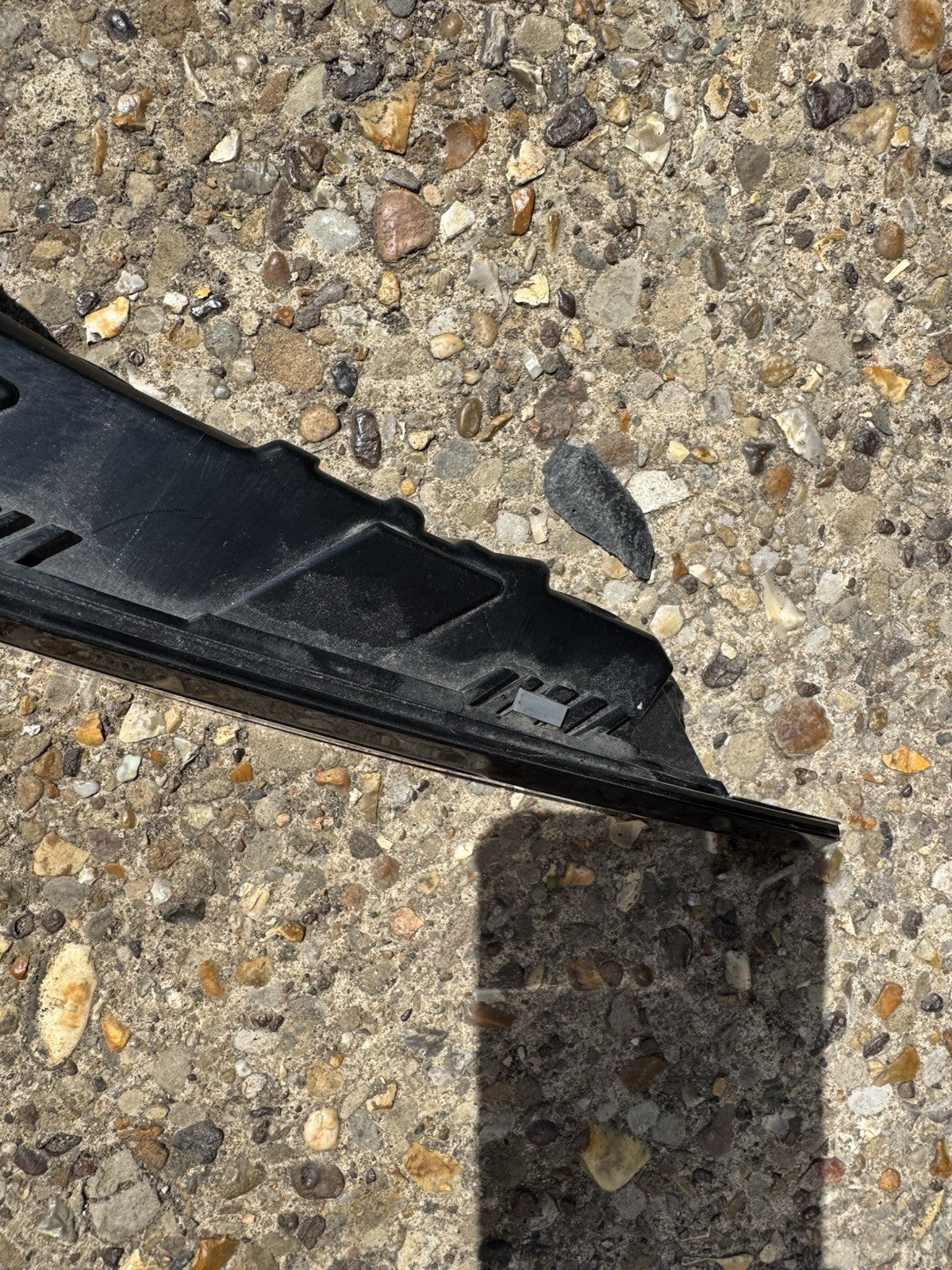 DAMAGED  R8D2-13404-A LR Range Rover Evoque L551 (2024) Right Rear Outer Light