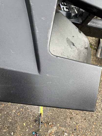 Iveco Daily Rear Loading Door Molding Trim Right 2017 Van 4/5dr 5801541463