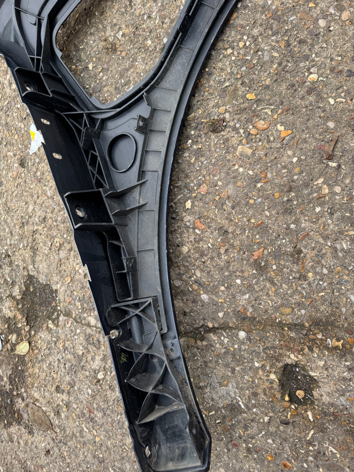 แก้มบังโคลนหน้าซ้าย Jaguar I Pace X590 ตั้งแต่ปี 2018 ถึง J9D3-16006-A แท้ *มีรอยเสียหาย*
