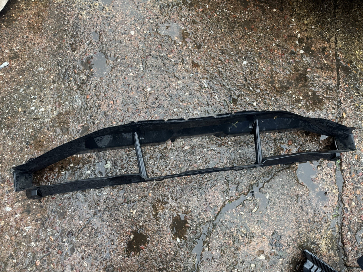 HƯ HỎNG Ống dẫn gió trước Audi chính hãng Q6 85H-121-333-C
