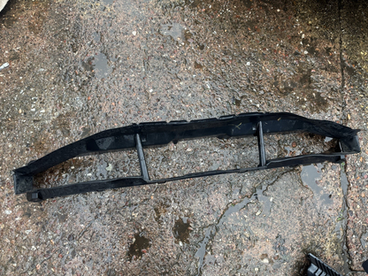 HƯ HỎNG Ống dẫn gió trước Audi chính hãng Q6 85H-121-333-C