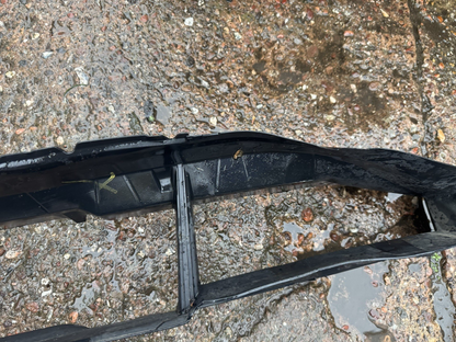 HƯ HỎNG Ống dẫn gió trước Audi chính hãng Q6 85H-121-333-C