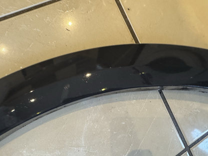 AUDI Q6 E-TRON S-LINE ORIGINAL LIST OVER FENDER DEPAN KIRI 2024 ke atas 85H853717B