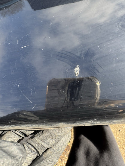 LR RANGE ROVER VELAR L560 Front Left Door Lower Molding J8A2-21065-BBW 2018