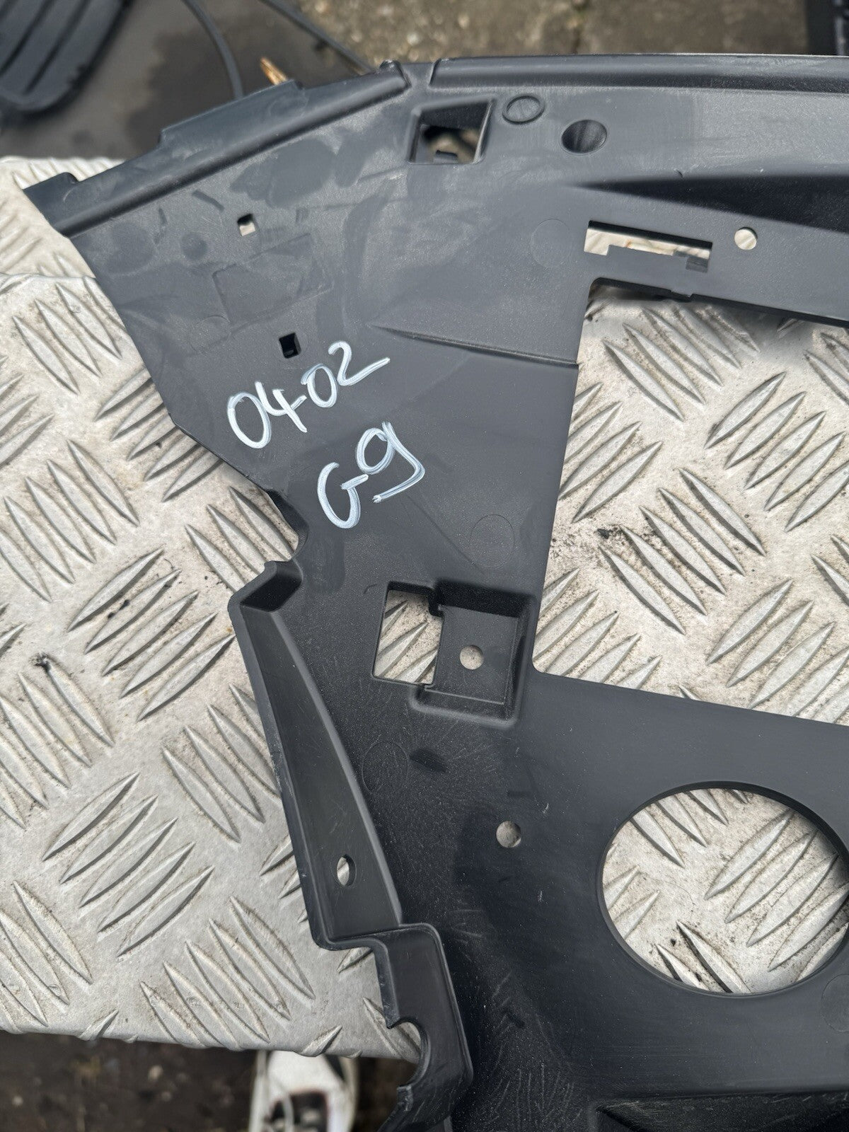 Jaguar f-type mounting bracket left rear ex53-17b931