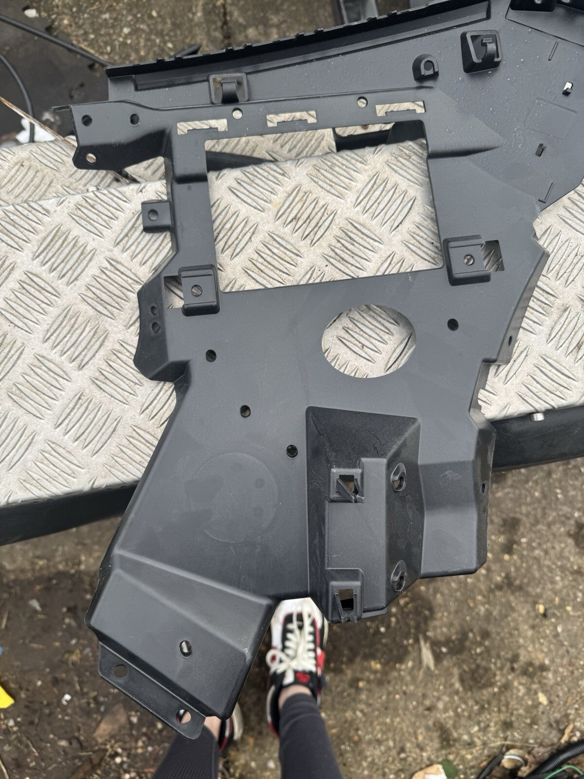 Jaguar f-type mounting bracket left rear ex53-17b931