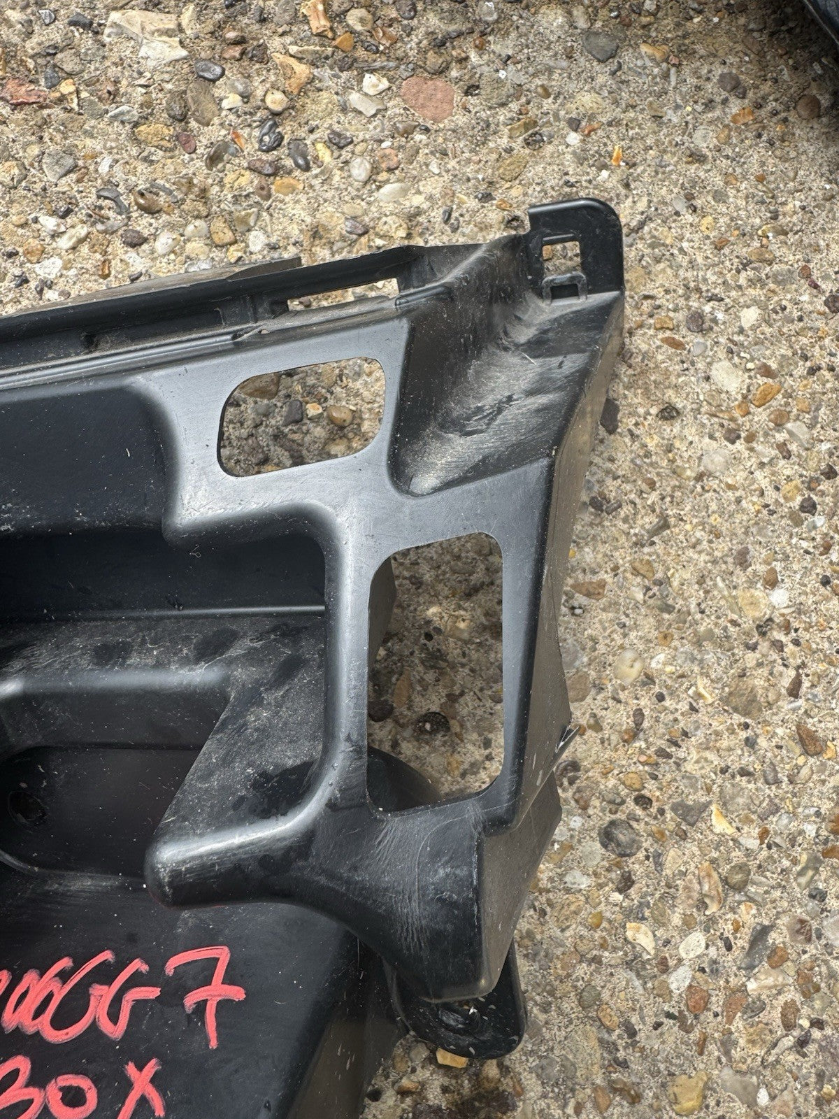 2023 PEUGEOT 208 Gt 1.2 Petrol Rear Bumper Bracket Right 9823209380