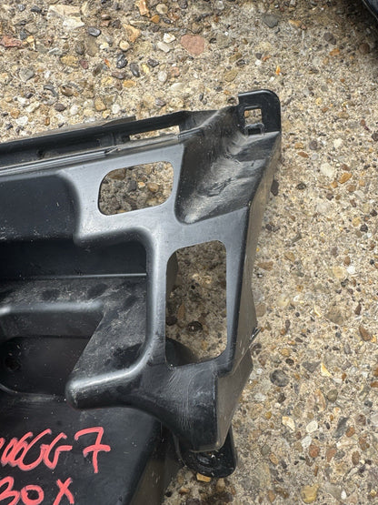 2023 PEUGEOT 208 Gt 1.2 Petrol Rear Bumper Bracket Right 9823209380