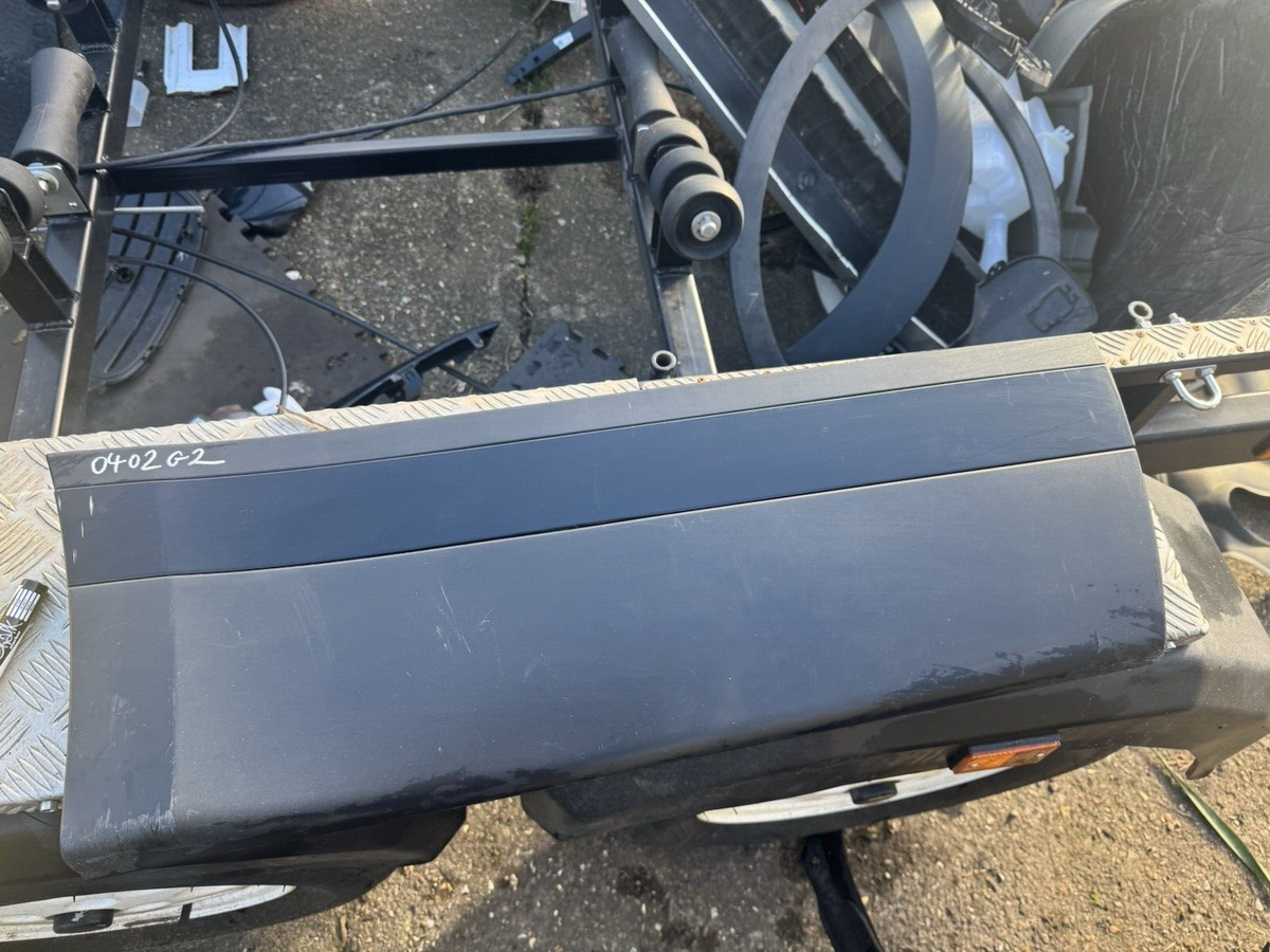 RANGE ROVER VELAR L560 2017-22 REAR RIGHT DOOR MOULDING TRIM GENUINE J8A2274A48B