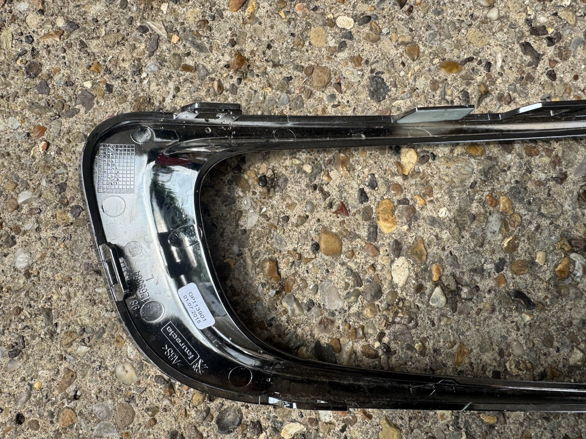 Peugeot 2008 Front left fog light grille 980252357 2012on