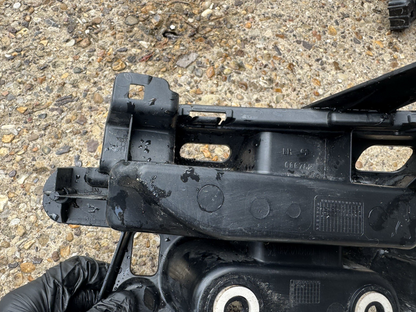 2018 on PEUGEOT 208 Gt 1.2 Petrol Rear Bumper Bracket Left 9823209480