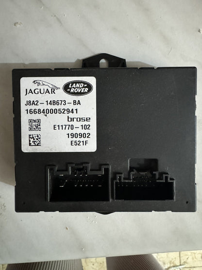 RANGE ROVER VELAR MODUL KONTROL ELEKTRIK BAGASI BELAKANG J8A214B673BA 2019