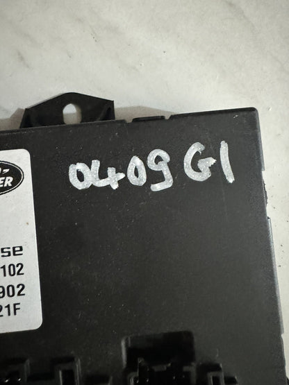 RANGE ROVER VELAR MODUL KONTROL ELEKTRIK BAGASI BELAKANG J8A214B673BA 2019