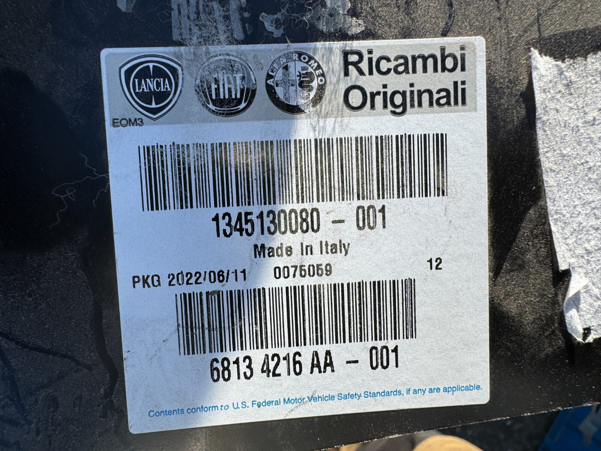 OEM NEW 14-21 Mopar Ram ProMaster 2500 3500 Panel Body Side Aperture 68134216AA