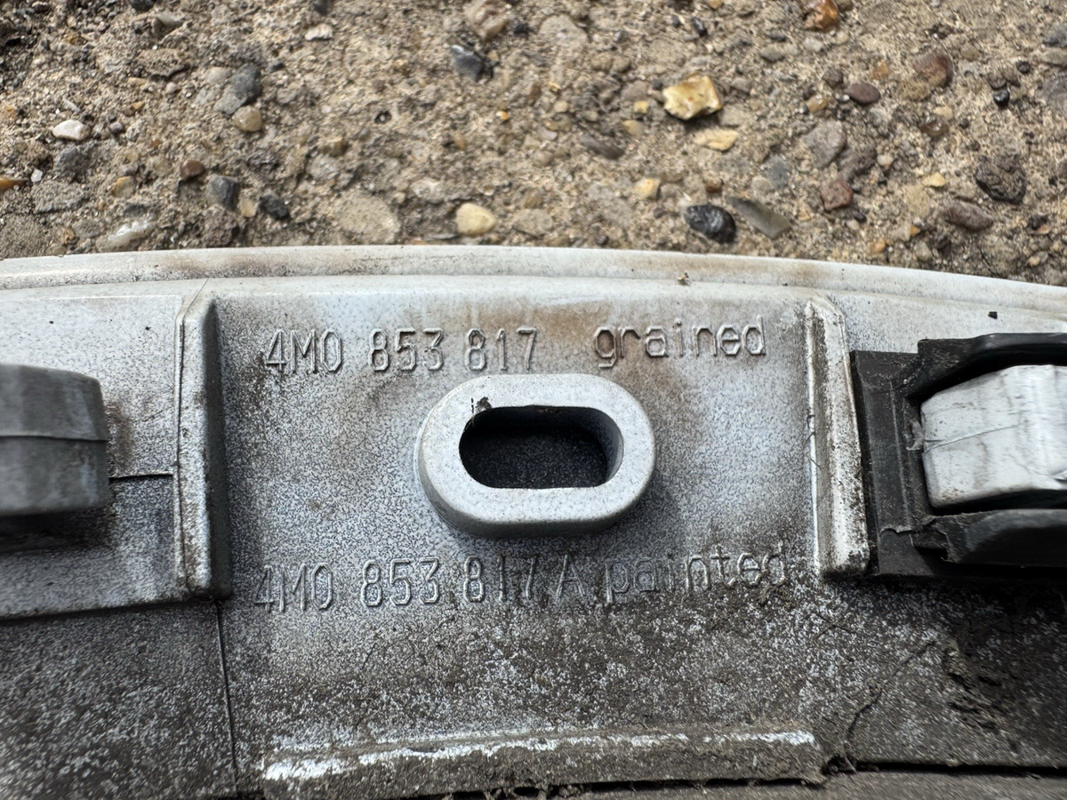 Audi Q7 Rear Left Side Wheel Arch 2015 TO 2019 4M0853817A Genuine