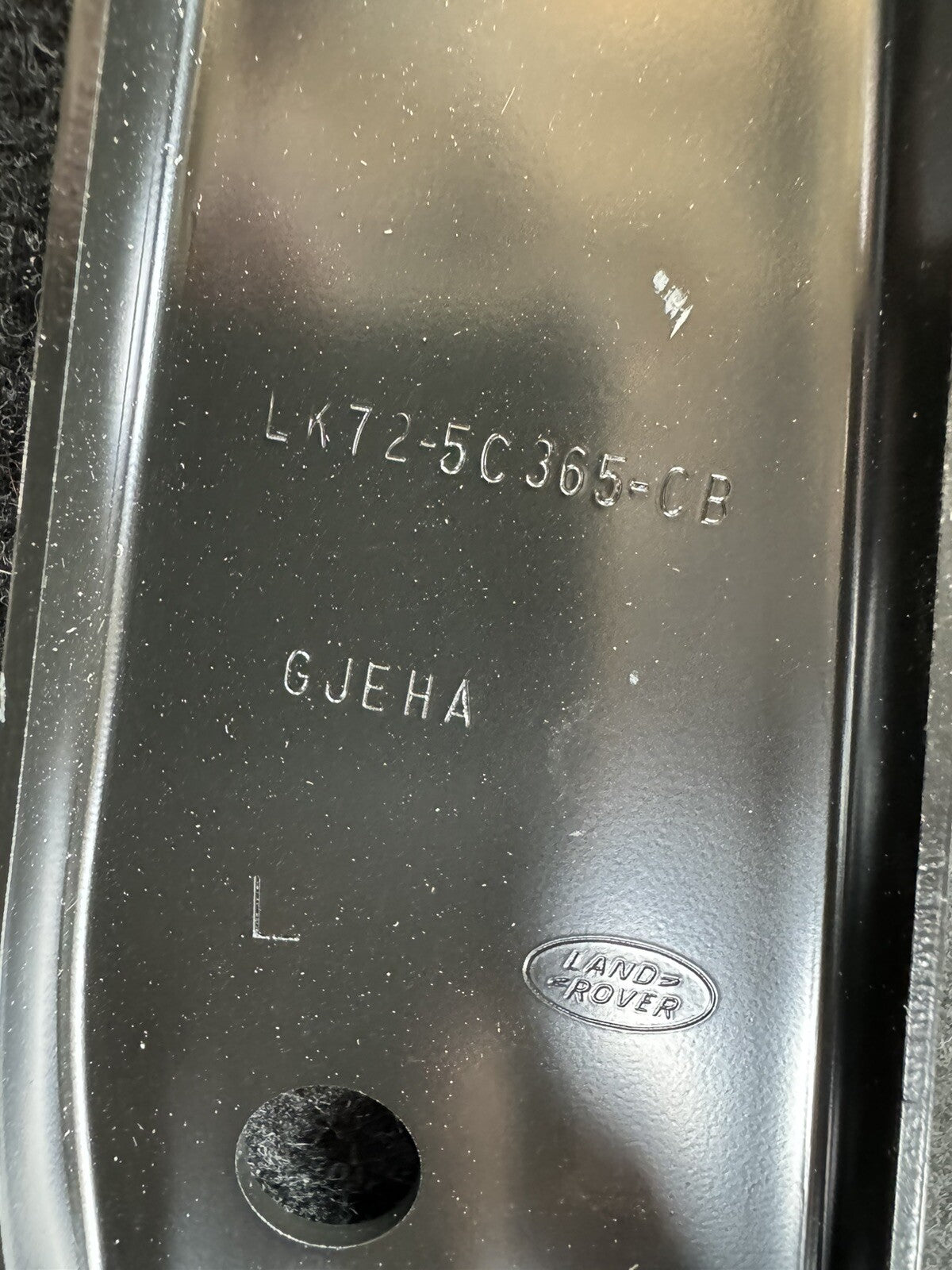 LAND ROVER DISCOVERY SPORT N/S KHUNG ĐỠ CHẶN KHUNG GẦM BÊN TRÁI LK72-5C365-CB