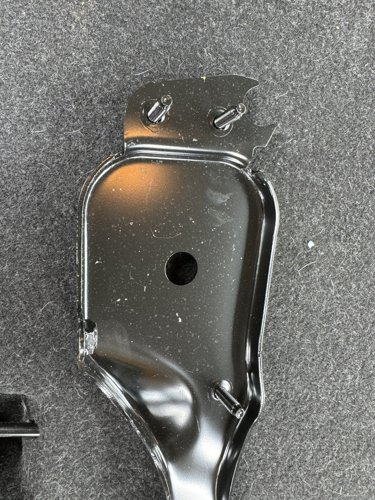 LAND ROVER DISCOVERY SPORT ขายึดกันกระแทกซับเฟรม ฝั่งขวา LK72-5A364-CB