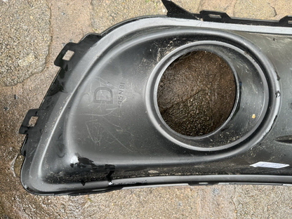 Cover Foglamp Depan Kanan - Renault Megane III 3 STATION WAGON - 263315510R