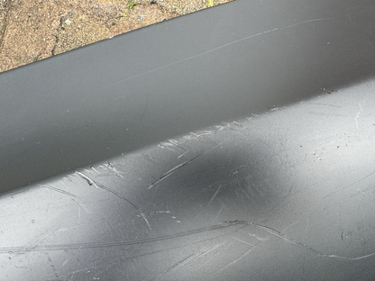 LAND ROVER DISCOVERY 5 L462 TRIM MOULDING BAWAH PINTU BELAKANG KIRI HY32274A49A