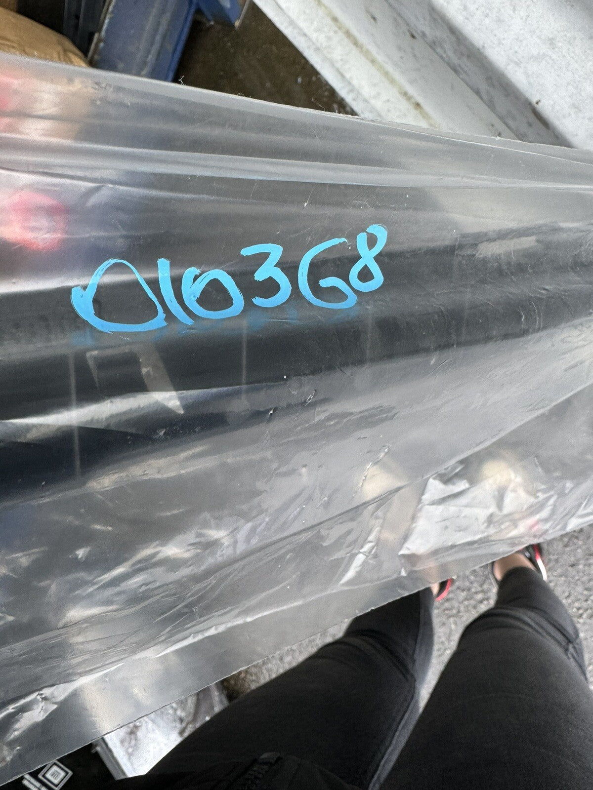 ขายึดกันชนหลังตัวกลางแท้ Vauxhall Corsa E 2014-2019 13179908 ใหม่
