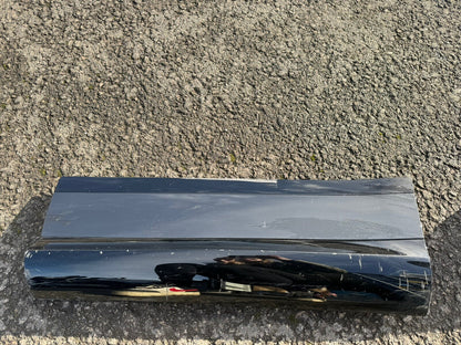 คิ้วข้างประตู Range Rover Evoque L551 K8D221065C L551T1302