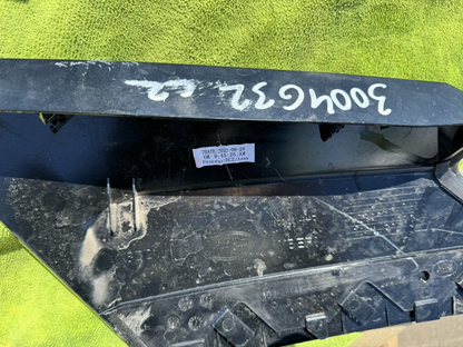 OEM RANGE ROVER EVOQUE L551 LIST HITAM PILAR D BELAKANG KIRI 2018 ke atas K8D229149AD