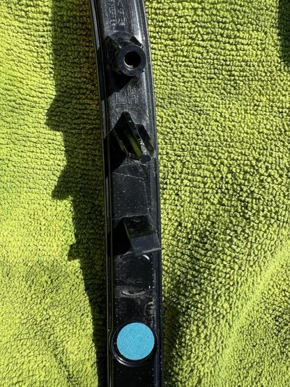 Trim lampu untuk range rover velar j8a213a569 sisi kiri