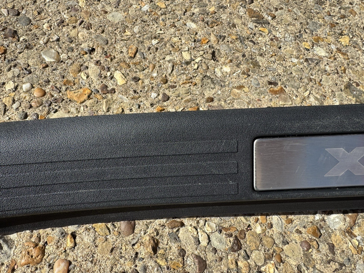 Land Rover Defender Front Sill Trim RH Right 2020-2024 L663 L8B2-13200-A