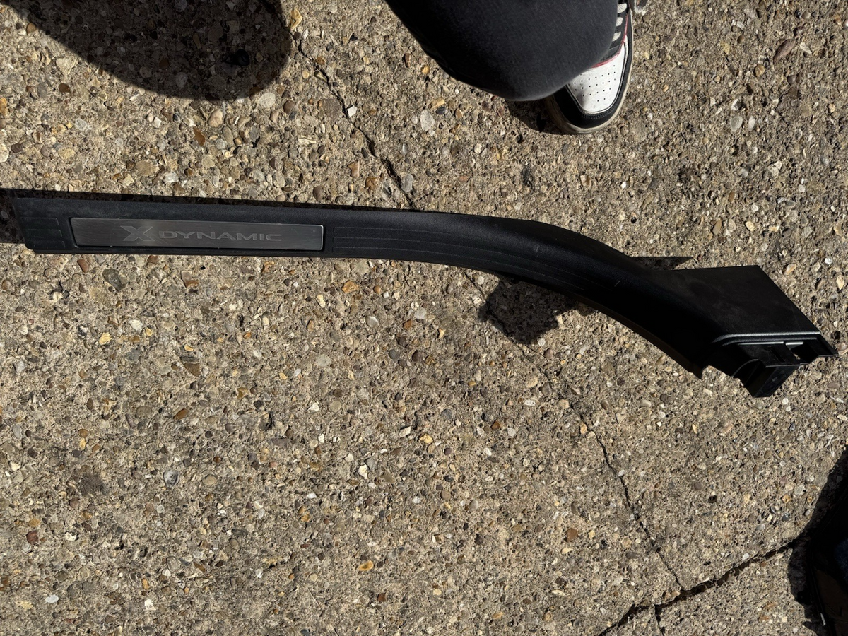 Land Rover Defender Front Sill Trim LH Left 2020-2024 L663 L8B2-13201-B