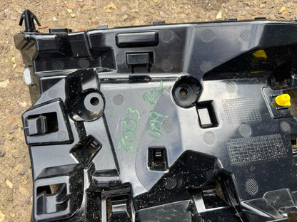 Range Rover L460 Rear bumper right bracket M8E2-17A881-AB