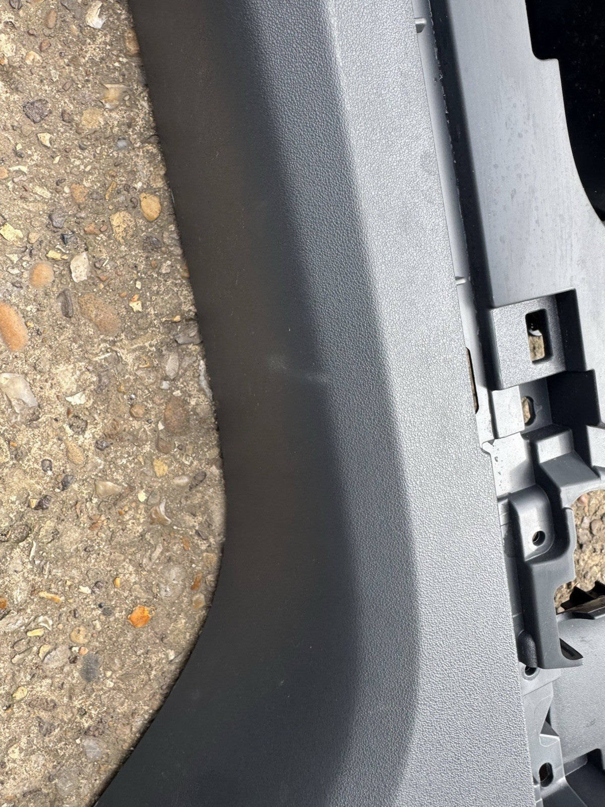 Doortrim Pintu Depan Sisi Kiri Land Rover Defender L663 L8B2-240A29-AJ