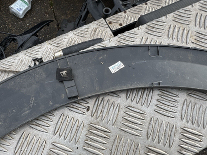877713AT000 kia LH fender, wheel arch