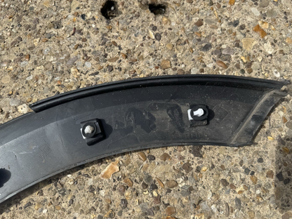 VAUXHALL CROSSLAND X WHEEL ARCH WING TRIM REAR LEFT 13482071 MK1 2017-2021