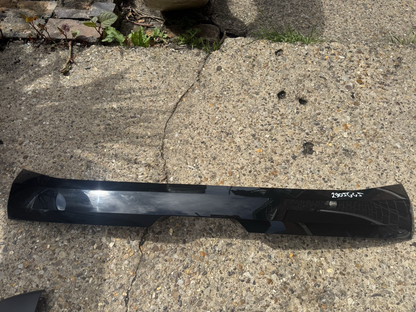PEUGEOT 208 TAILGATE TRIM PANEL STRIP 9826944480  2018-