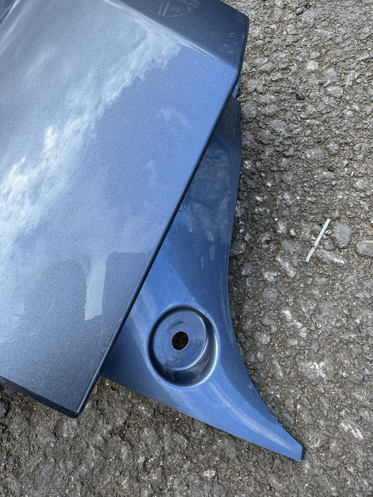 Land Rover Discovery Sport 後保桿左側角板 FK72-17927-A 原廠件