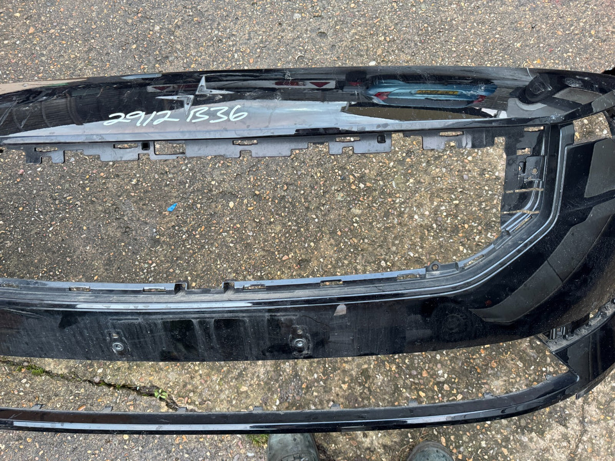 กันชนหน้า POLESTAR 2 ตั้งแต่ปี 2020 เป็นต้นไป | OEM 31690327 อะไหล่แท้ใช้แล้ว
