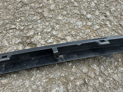 อะไหล่แท้ RANGE ROVER EVOQUE คิ้วกันชนหลัง K8D2-17775-AC